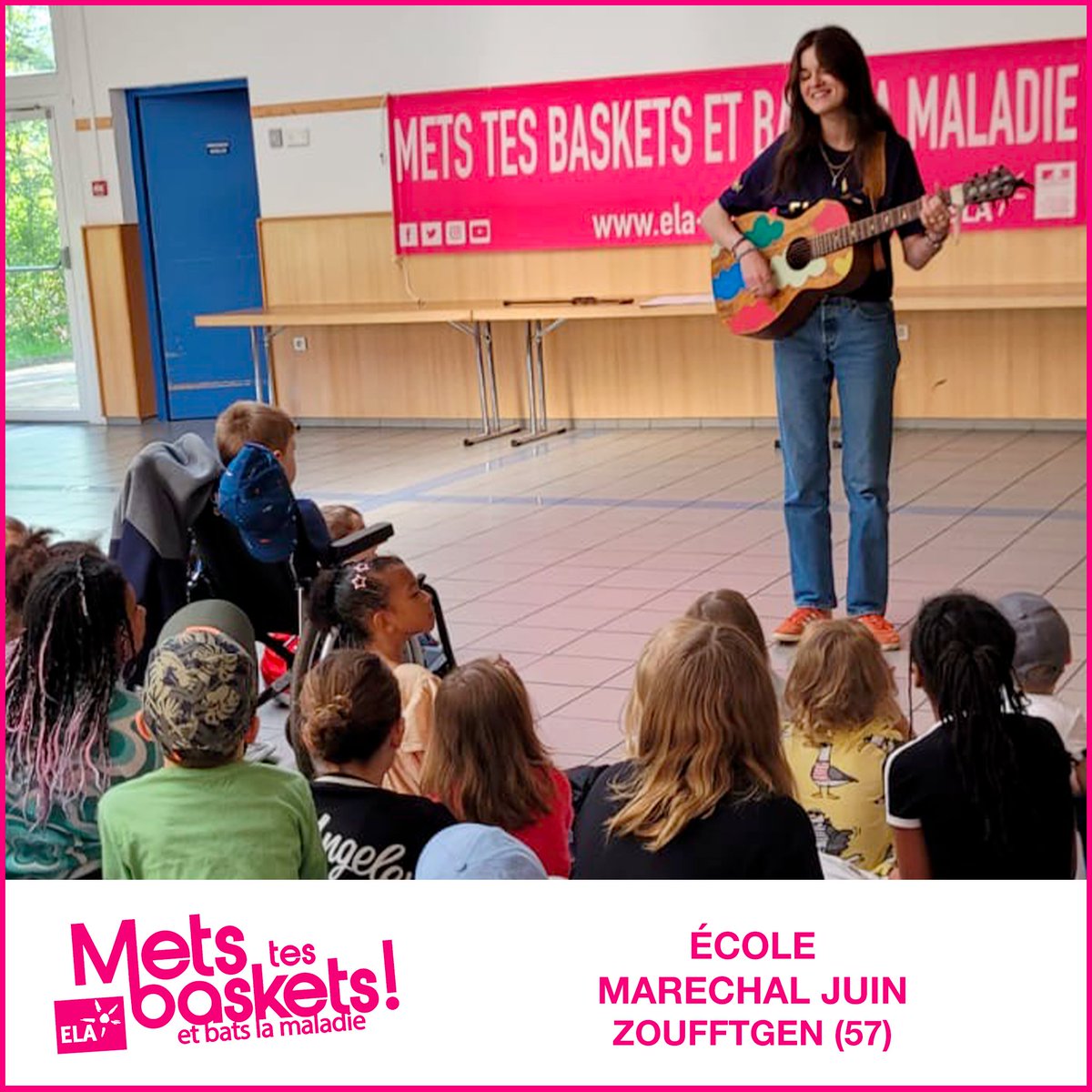 Notre marraine Lou-Agathe, chanteuse, s'est rendue à l'école élémentaire Marechal Juin de Zoufftgen(57) ! 

Un beau moment de partage avec élèves et équipe éducative, que nous remercions pour leur soutien à #Metstesbaskets👟.