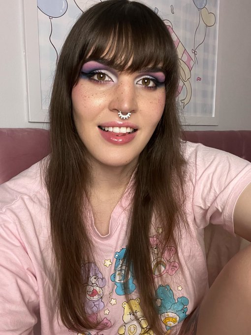 I&rsquo;m curious do y&rsquo;all think I look like any well known public figure? I don&rsquo;t think I look like anyone