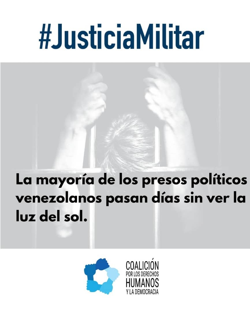 Familiares de los presos políticos han manifestado su preocupación al ver el deterioro de salud física y mental de sus seres queridos quienes han sido acusados y condenados siendo inocentes.

#JusticiaMilitar
#LibertadParaTodosLosPresosPoliticos
#DerechosHumanos
#Venezuela 🇻🇪