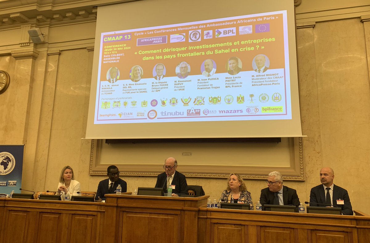 JMCambaceres's tweet image. Salle Colbert AN: «Conférence des ambassadeurs» organisée par AfricaPressParis @africa_presse présidé par @alfredmignot. «Comment dérisquer l’activité économique dans les pays frontaliers du Sahel en crise?». Plusieurs intervenants (APF, UE, DPL, IPSE, ambassadeurs…).