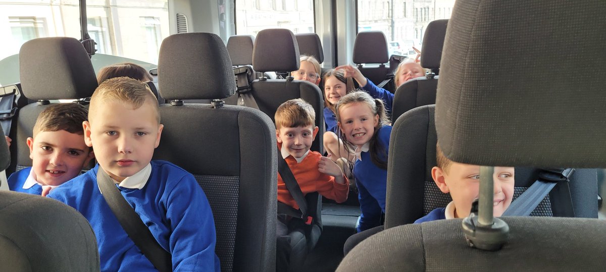 Miss Innes tweet media