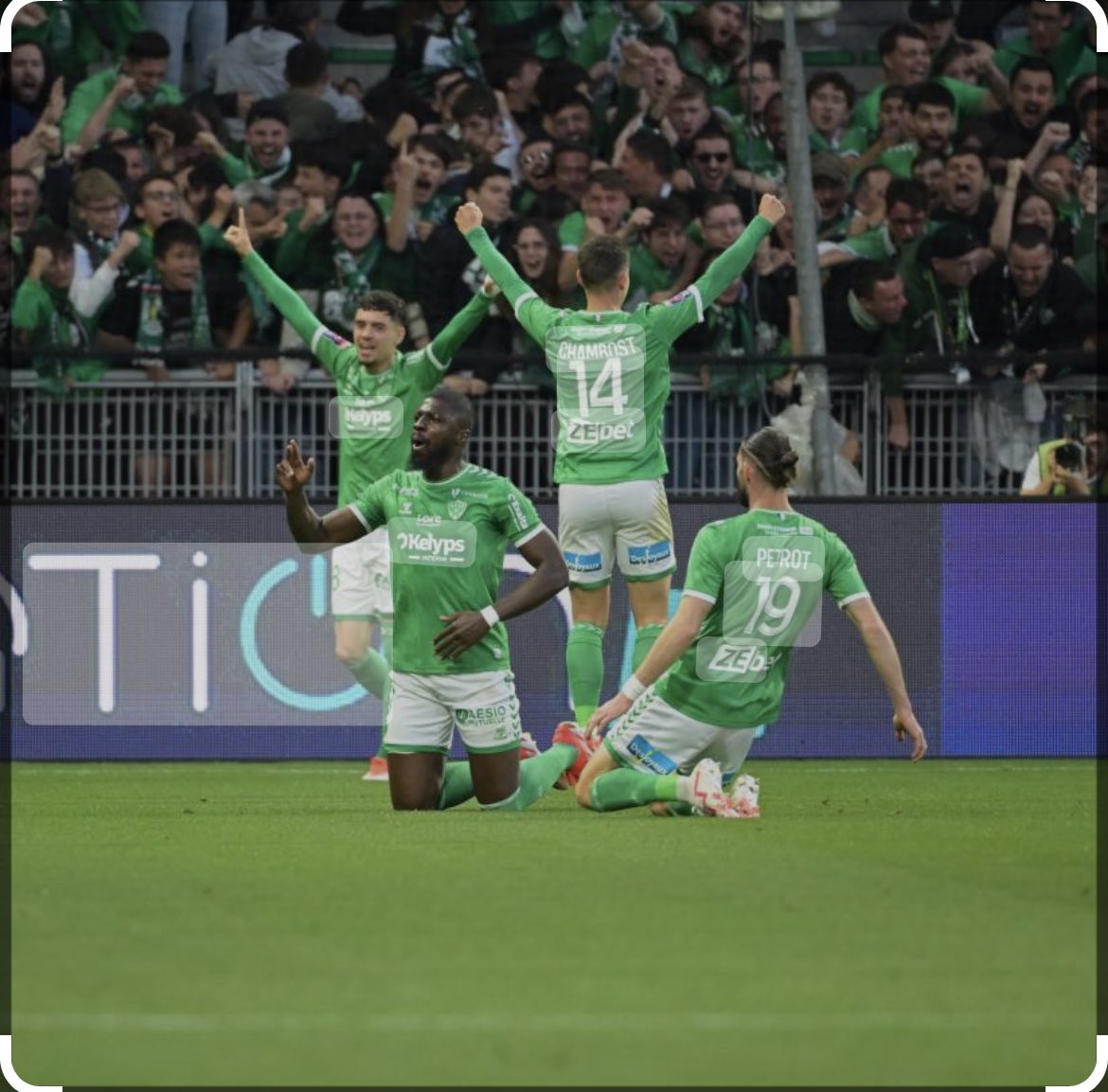 FooTraid tweet media