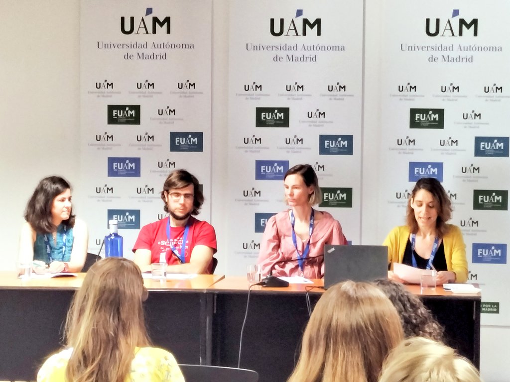 Un gran problema que nos afecta a todos: las pseudociencias.
Mesa redonda en #CIBERcomunica: ¿Como debemos abordar la pseudociencia en Comunicación? Con <a href="/Areche_M/">María Arechederra</a>, <a href="/bonmati_m/">M. Ángeles Bonmatí</a> <a href="/Plaza_Bickle/">Jose A. Plaza</a> y Elvira Casado.