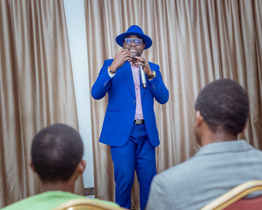 jciikeja's tweet photo. Keynote Speaker on “Embracing Change: Recipe for Business Growth and Development”
at Innovative Enterprise Seminar 2024
#SEE
#InspireThefuture
#JCINIGERIA
#JCIRISE
#Boundlessbond
#JCIIKEJA https://t.co/HzyB9us0rl
