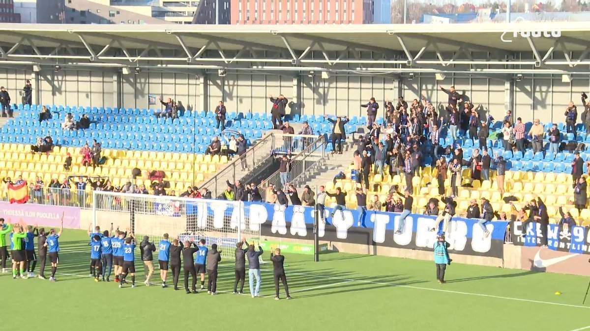 ⚽️Hoy en #Turku partido de la Liga de Finlandia🇫🇮#Veikkausliiga

🔵⚫️#FCInterTurku
Vs
⚪️⚫️#Haka

💪Suerte al @FCInterTurku en su partido de hoy con los españoles @RamiroMC_🇪🇸 de entrenador asistente, y @derikosede🇪🇸 (jugador), y a todo el equipo

💪¡A por otra victoria!✌️