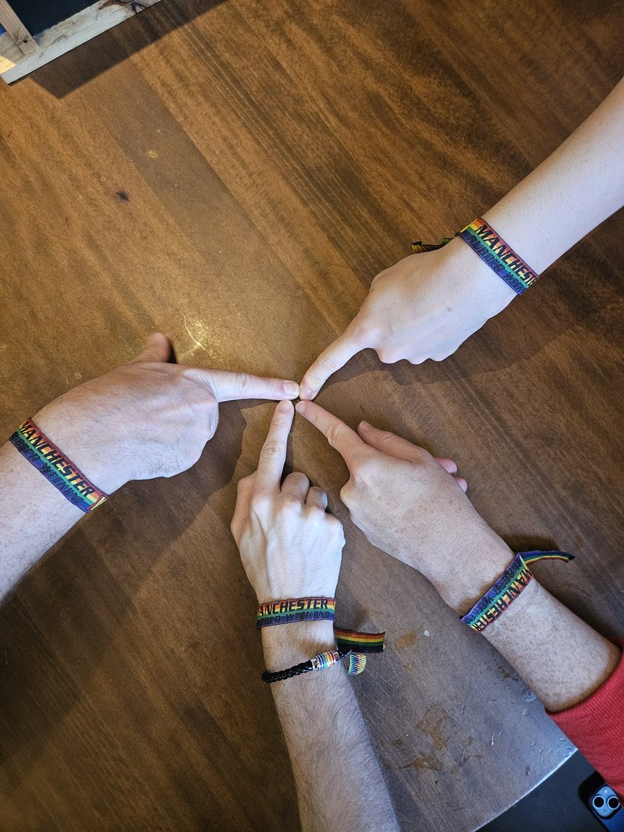 MRM Starts Now 💛
<a href="/MancRubber/">Manchester Rubber</a>

Who's about? 

With <a href="/StpkBoy/">Steerpike</a> 
<a href="/PupKage/">PupKage</a>