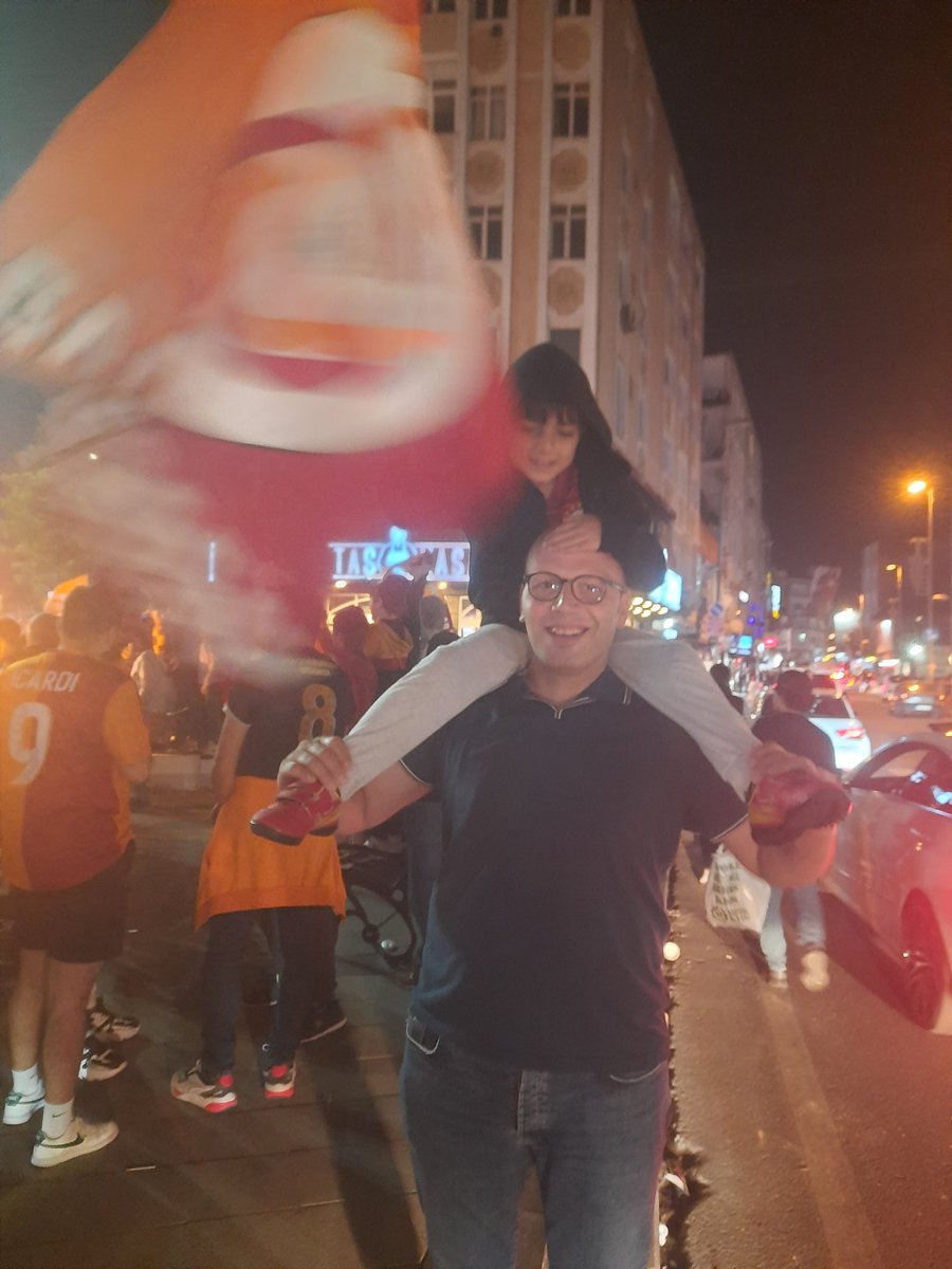 Erdem5584968768's tweet photo. @ŞampiyonÇocular https://t.co/nBov3BbPgE