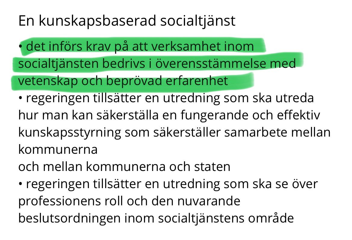 Mycket vettigt förslag av Klas och Bettan. Tyvärr så kommer det inte bli minskad byråkratisk manualstyrning och ökat professionellt handlingsutrymme inom det sociala arbetet när den nya socialtjänstlagen träder i kraft. regeringen.se/rattsliga-doku…