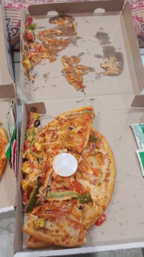 Dhrumitp29's tweet photo. @SwiggyCares no response on complaint 3 days gone I want solution order I'd 175882025165115 https://t.co/ElfHERXcX0