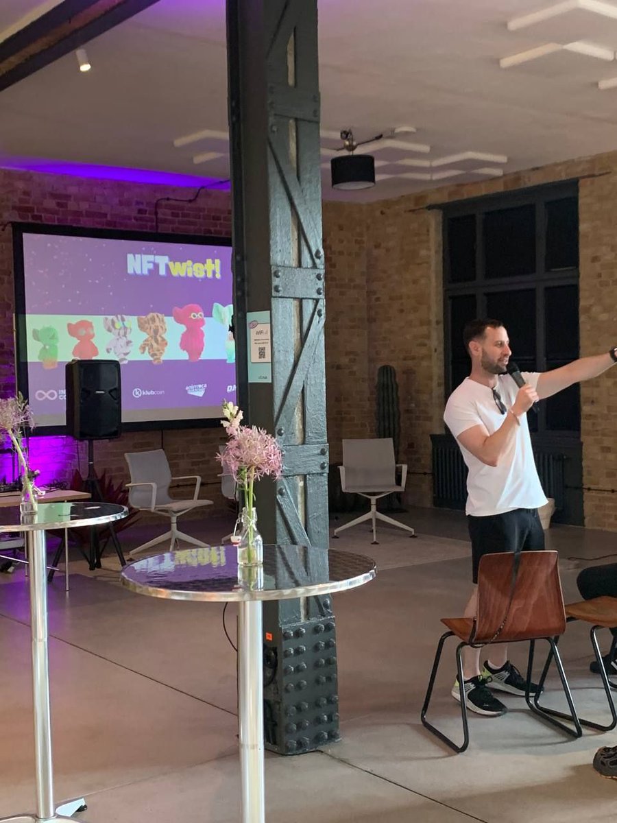 icphub_DE's tweet photo. A big cheers to the attendees of Dynamic NFT celebration at @W3.hub with us.

Your insights and energy made the night unforgettable. 🥂✨

#NFTwist #ICP

@Klubcoin, @DJenerates, &amp; @LostClubToys   you're redefining the NFT space! 🎶🚀 https://t.co/OeeHcvsNf2