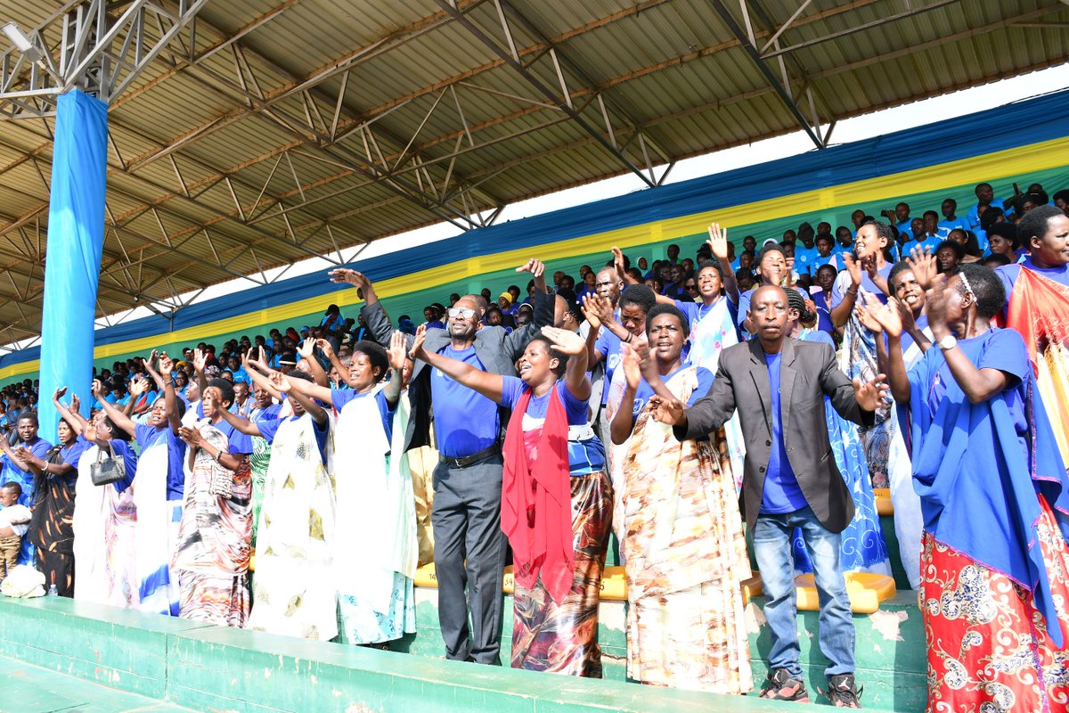 UPDATE: Today #Rwanda🇷🇼 celebrated the inaugural #MalayikaMurinzi Day, to recognise 'Guardian Angels' who over the years have shown remarkable compassion and selflessness to adopt, care and protect vulnerable children, including orphans, in their own communities. The Director