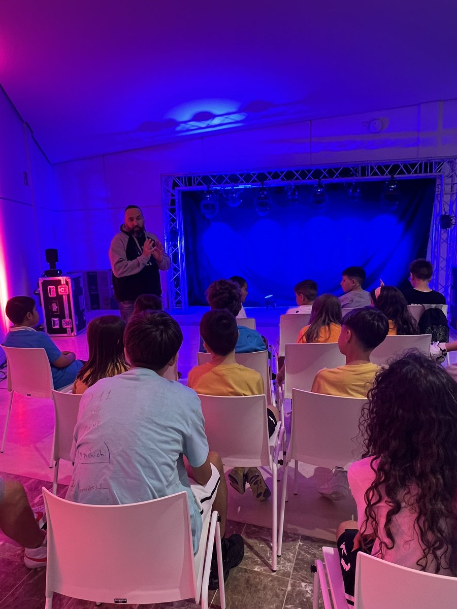 Obradoiro de iluminación 💡#LóVAGalicia