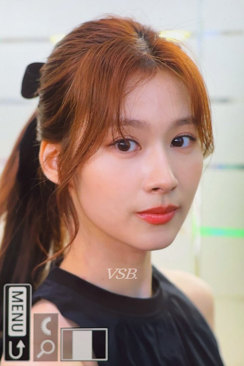 VSB_1229's tweet photo. 240531 ICN

오랜만이야 강아디 🥺

#트와이스 #TWICE #사나 #SANA #サナ https://t.co/h3H73Zl1BG