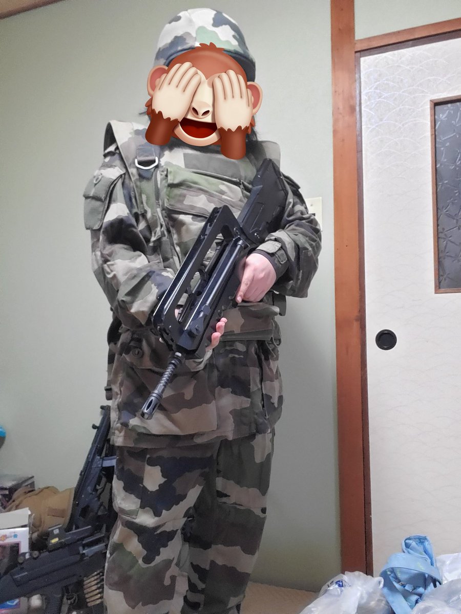 #装備を晒すとサバゲーマーがフォローやRTをしてくれるらしい
ニューメキシコ州兵 
ロシア陸軍 韓国陸軍 フランス軍