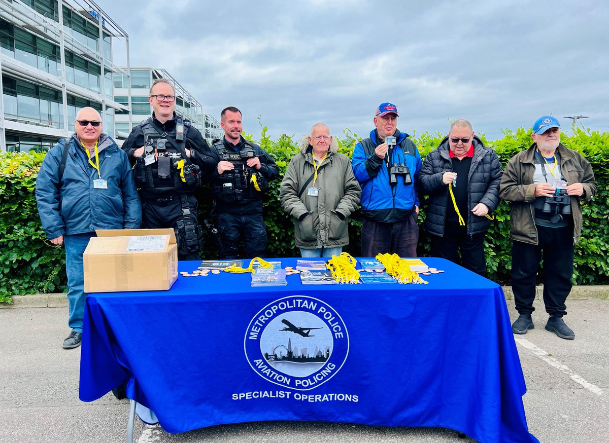 #AviationPolicing ✈️✈️The Safer Airport Team Hosted its's International Heathrow Watch. Plane Enthusiasts from across the UK in Support, Thanks for all the interactions , Ideas & 👀around London Heathrow.....