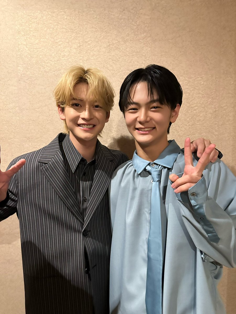 fumiya_0_3_1_2's tweet photo. 映画「からかい上手の高木さん」初日舞台挨拶ありがとうございました！！

町田役の齋藤潤くんと！！
10年後高橋文哉になりたいなんて、嬉しいことを言ってくれました😭
もっと頑張らなきゃ。

素敵なキャストスタッフで作りあげた映画を是非劇場でお楽しみください！

 #からかい上手の高木さん https://t.co/0fSdWGrOYc