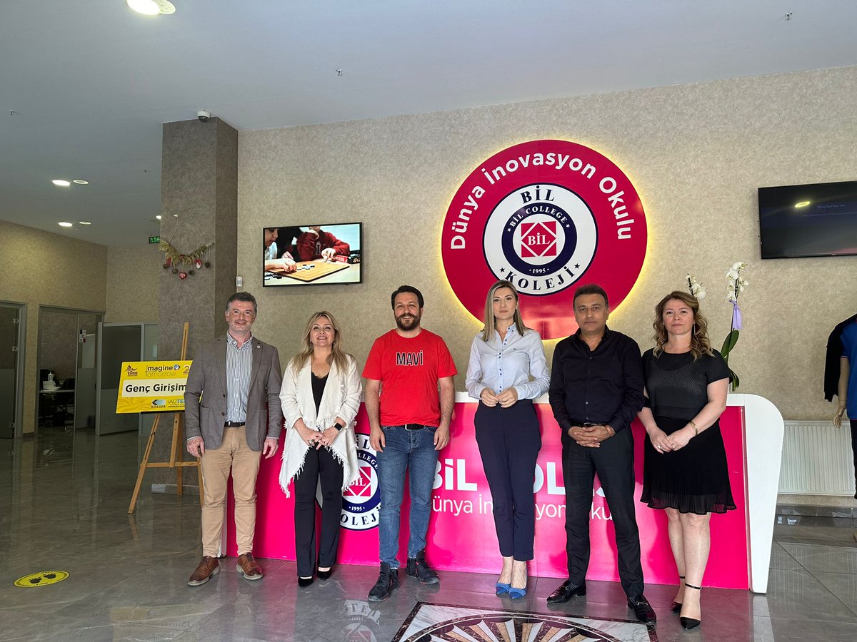 bilkolejleri's tweet photo. BİL Eğitim Kurumları Genel Müdürü Sn. @elifpehlevan1 ve IT ve Eğitim Teknolojileri Koord. Sn. @bilosmanozsen Ümraniye BİL Kolejini ziyaret ederek 2024-2025 Eğitim Öğretim planlamalarıyla ilgili yönetici ve kurucularımızla bir araya geldi.

@bilumraniye https://t.co/Rs35mYN4eM