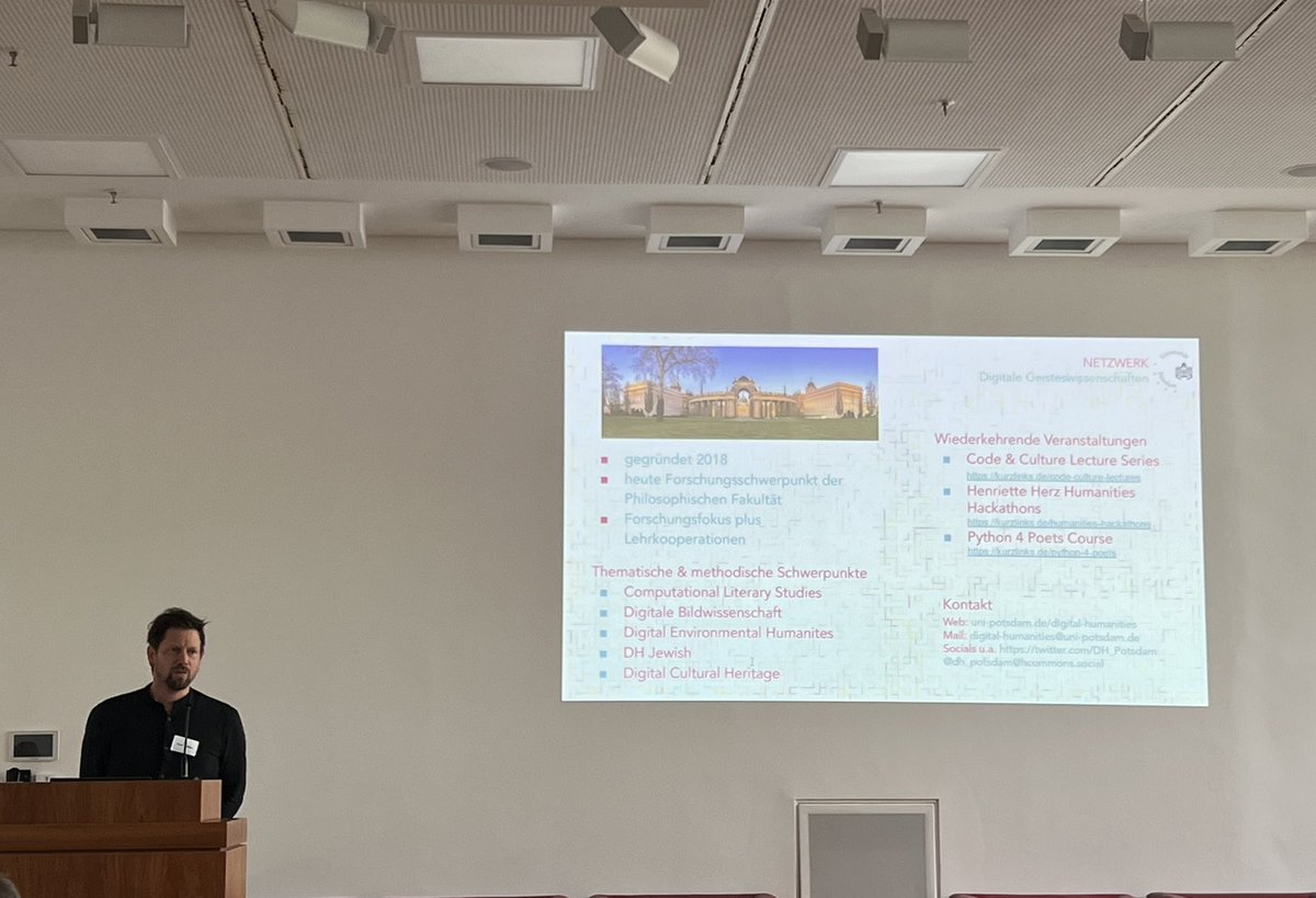 DH_Potsdam @dh_potsdam@hcommons.social (@dh_potsdam) on Twitter photo Peer Trilcke <a href="/peertrilcke/">Peer Trilcke (peertrilcke.bsky.social)</a> präsentiert <a href="/DH_Potsdam/">DH_Potsdam @dh_potsdam@hcommons.social</a> beim Netzwerktreffen "Humanities, Societies and the Digital" im IZ "Digitalität und digitale Methoden am Campus Mitte" <a href="/HumboldtUni/">Humboldt-Universität zu Berlin</a> Peer Trilcke <a href="/peertrilcke/">Peer Trilcke (peertrilcke.bsky.social)</a> präsentiert <a href="/DH_Potsdam/">DH_Potsdam @dh_potsdam@hcommons.social</a> beim Netzwerktreffen "Humanities, Societies and the Digital" im IZ "Digitalität und digitale Methoden am Campus Mitte" <a href="/HumboldtUni/">Humboldt-Universität zu Berlin</a>
