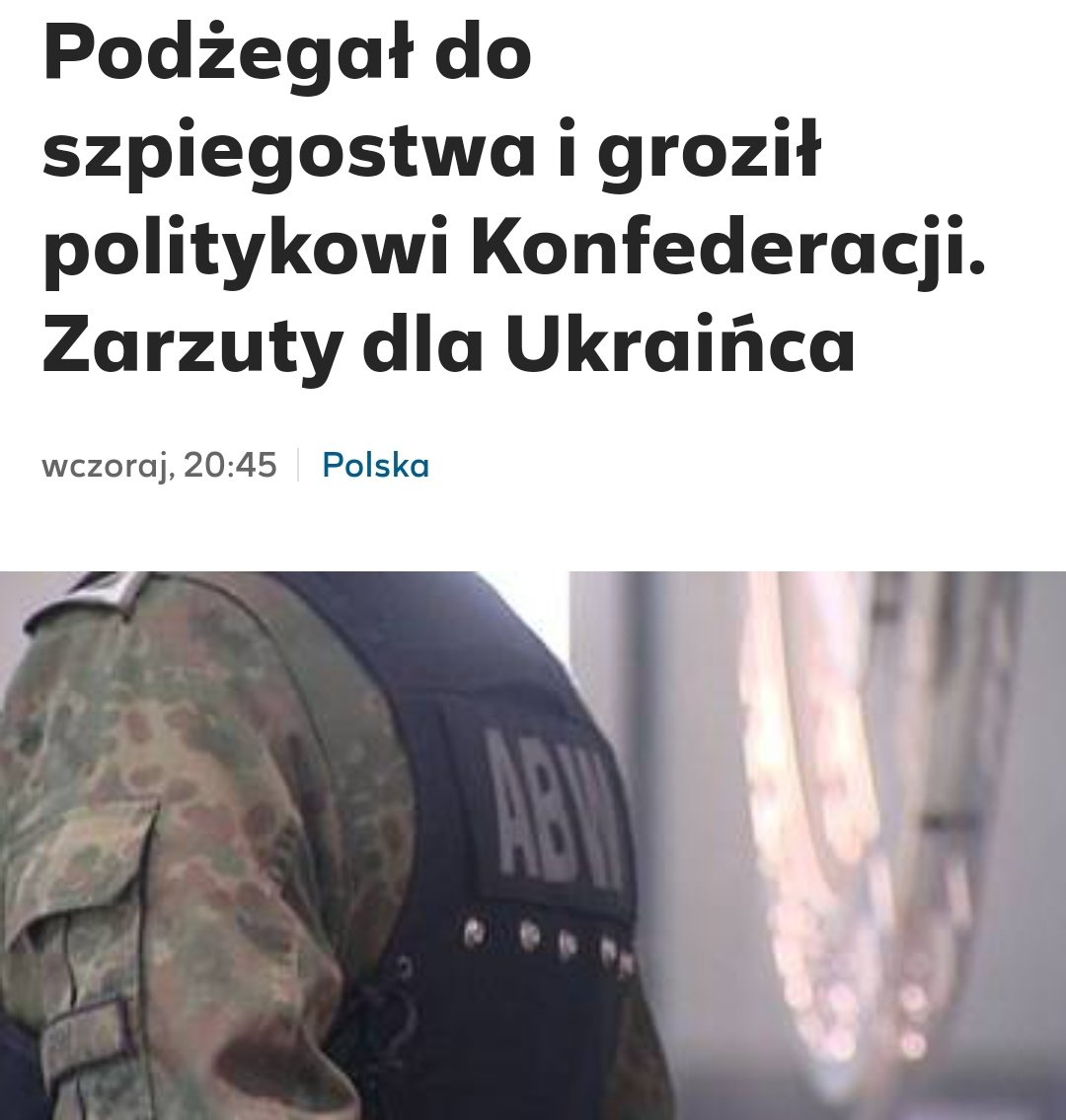 Wielki szacunek i podziw dla @MeklerRafal za to, że zachował się jak trzeba i elegancko załatwił Ukraińca który proponował mu współpracę, szpiegostwo i w dodatku mu groził.

Strach pomyśleć ilu dało się zwerbować przez SBU albo FSB.