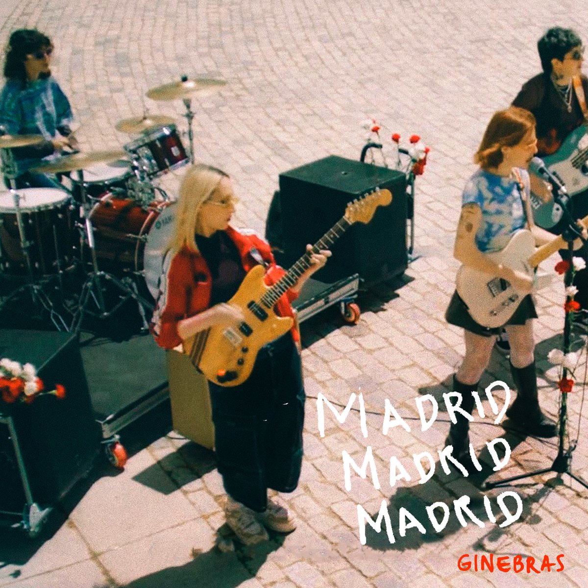 'Madrid, Madrid, Madrid' de @GinebrasBanda ya está disponible en todas las plataformas 🌹 No parábais de pedirnos esta versión de la canción madrileña que pudimos escuchar gracias a @VibraMahou y ahora es vuestra para escuchar desde donde queráis 💛 links.altafonte.com/5r6bvmr?fbclid…