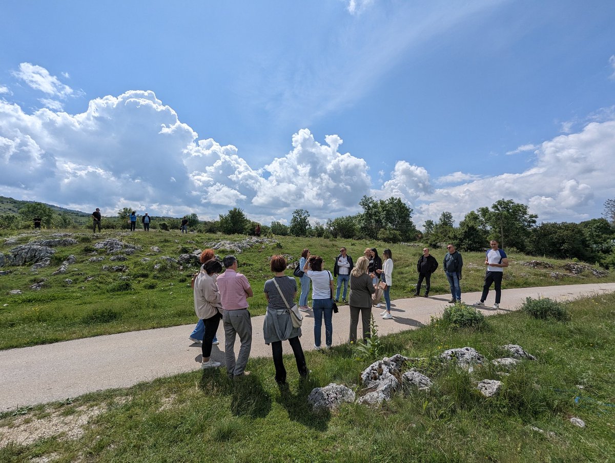 Official_SFTH's tweet photo. Rich cultural heritage in the village of #Bratač, one of the 17 most beautiful villages of Bosnia and Herzegovina. Connecting people to tradition and each other! 

#SmarteraEU #SlowFood #UNESCO #ruraltourism #remoteruralarea https://t.co/V19SGFDLlL