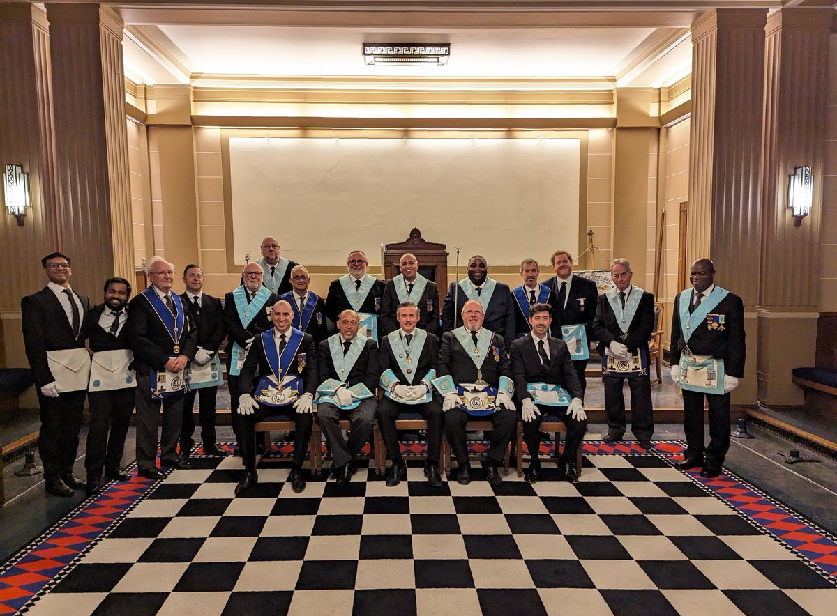 Another great meeting at Broomfield 4411 The London Rum Lodge last night, first class Ceremony,  and our unique 'from labour to refreshment' was once again a great hit with both members and guests..
Fancy popping along, our next meeting is Thursday 18th November (Installation)