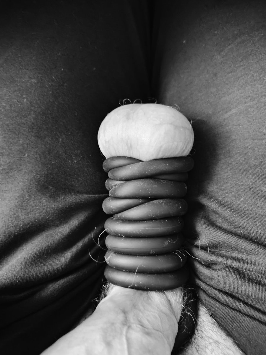 Ballbustingfuns tweet media