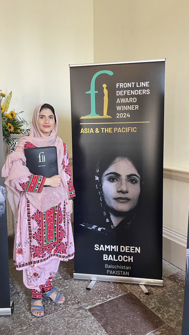 MahrangBaloch_'s tweet photo. Congratulations to Sammi Deen Baloch for receiving the Front Line Defenders Award. Her continuous struggle for Baloch rights is a symbol of courage for the oppressed Baloch nation.
#MarchAgainstBalochGenocide https://t.co/mUCPo9h3qr
