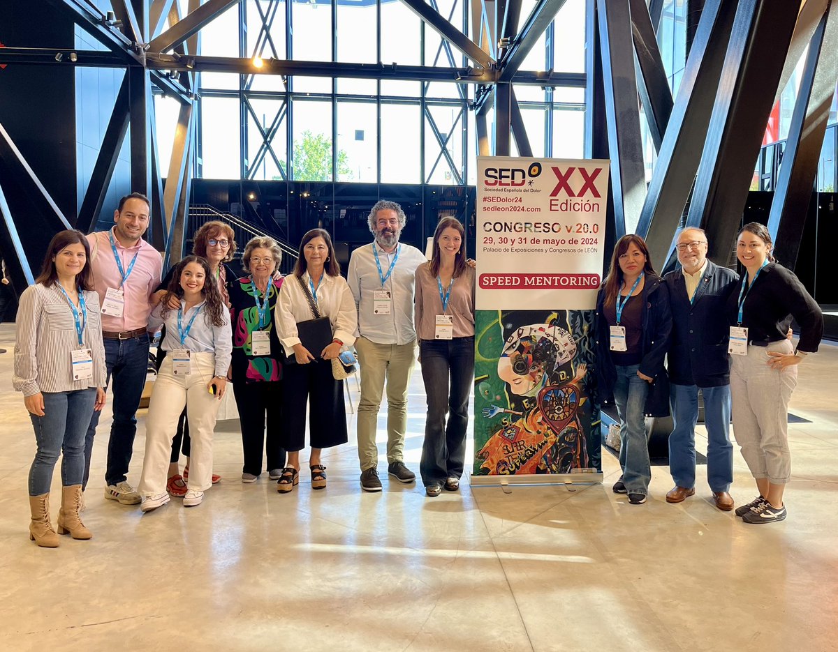 Empezamos el último día de congreso con la segunda sesión de Speed-Mentoring! Un formato muy interesante y una oportunidad única de charlar con grandes referentes del mundo del Dolor…encantada de haberlo moderado, qué disfrute por parte de todos!!!😉 #ImagenSEDOLOR24 #SEDolor24