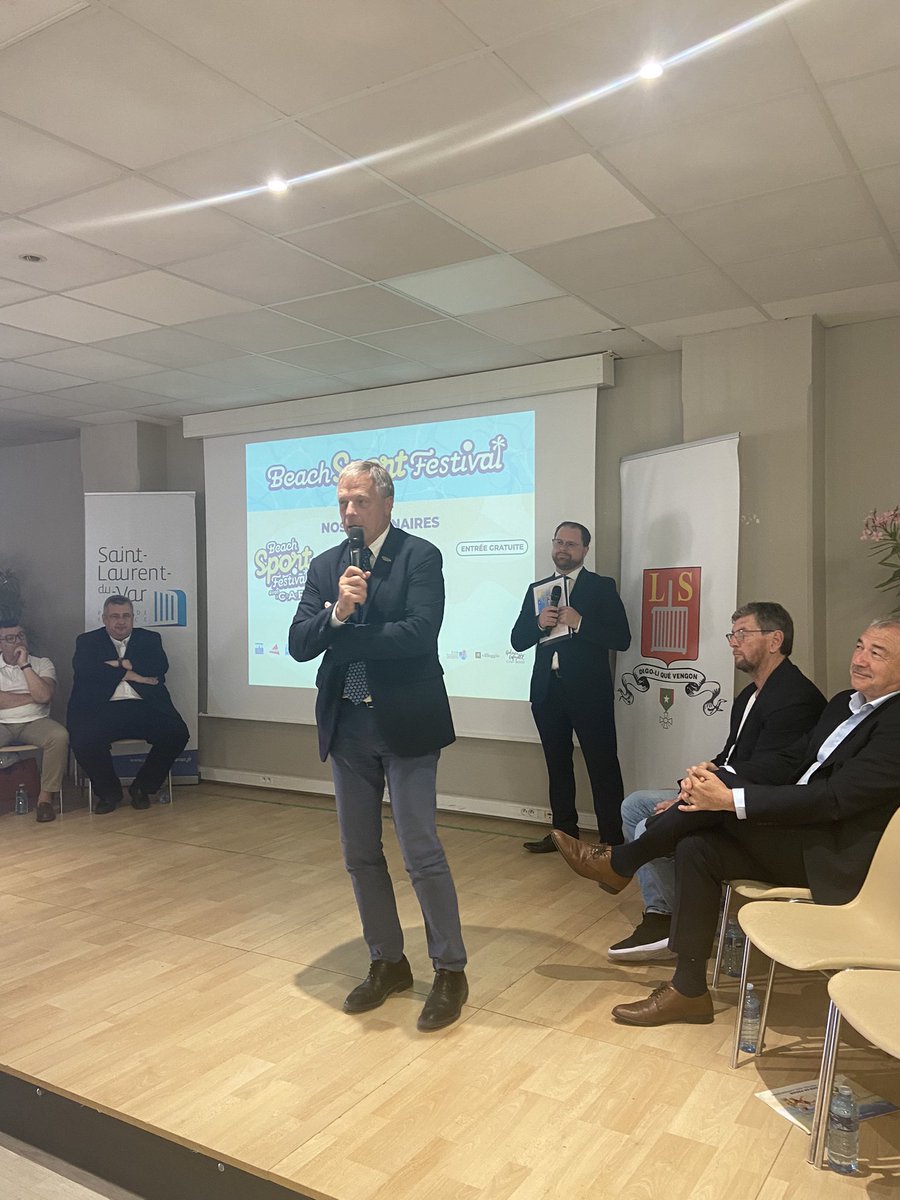 CAP3000 (@ccap3000) on Twitter photo En direct de la conférence de presse annonçant le beau programme de cette 4eme saison du #BeachSportFestival 🏃🏼♂️➡️🏸🏐🏀🎾 organisé par #SaintLaurentDuVar dont nous sommes bien sûr partenaire !
👉🏻RDV le 29 juin pour le coup d’envoi avec le #KissFMLive 🎶
<a href="/sldv06/">Ville de Saint-Laurent-du-Var</a> En direct de la conférence de presse annonçant le beau programme de cette 4eme saison du #BeachSportFestival 🏃🏼♂️➡️🏸🏐🏀🎾 organisé par #SaintLaurentDuVar dont nous sommes bien sûr partenaire !
👉🏻RDV le 29 juin pour le coup d’envoi avec le #KissFMLive 🎶
<a href="/sldv06/">Ville de Saint-Laurent-du-Var</a>