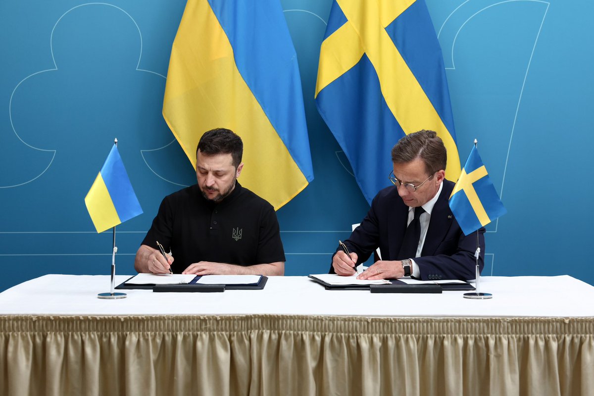 .<a href="/ZelenskyyUa/">Volodymyr Zelenskyy / Володимир Зеленський</a> and I have just signed a bilateral agreement on security cooperation. This cooperation includes Swedish support amounting to more than EUR 9 billion from 2022 to 2026. My message is clear: Sweden will stand by Ukraine for as long as it takes.