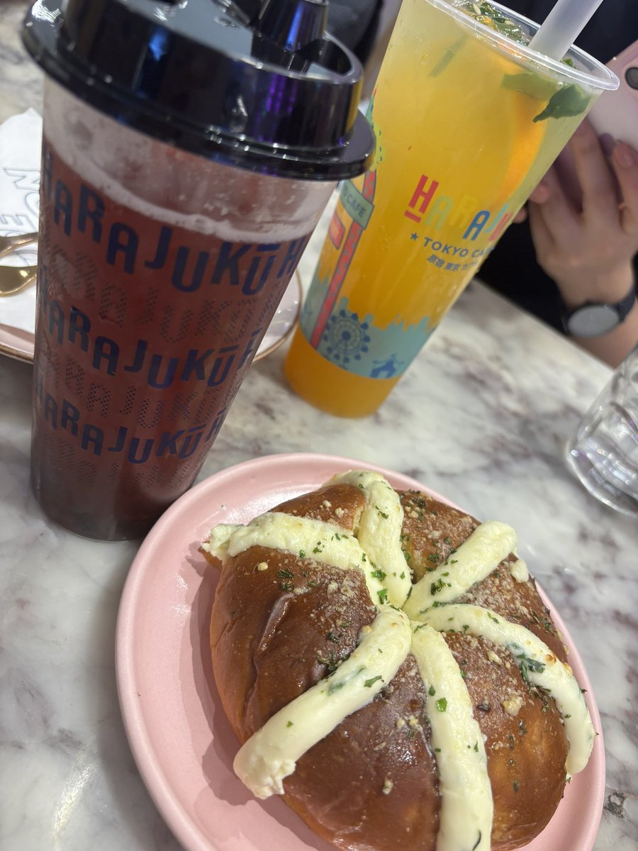 sparkths's tweet image. literally went to heaven #chaeats