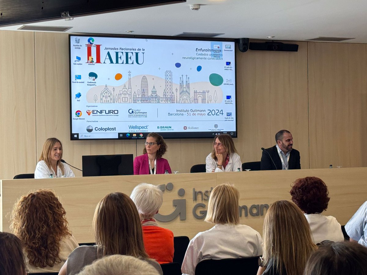 elenahp21's tweet photo. Un verdadero honor celebrar las II Jornadas de la @AEEU_Enfuro en nuestra casa. Gracias a todos los que los han hecho posible y a la Dra. @GalbanyPaola por su presencia en el acto inaugural. https://t.co/09r4e36eI4
