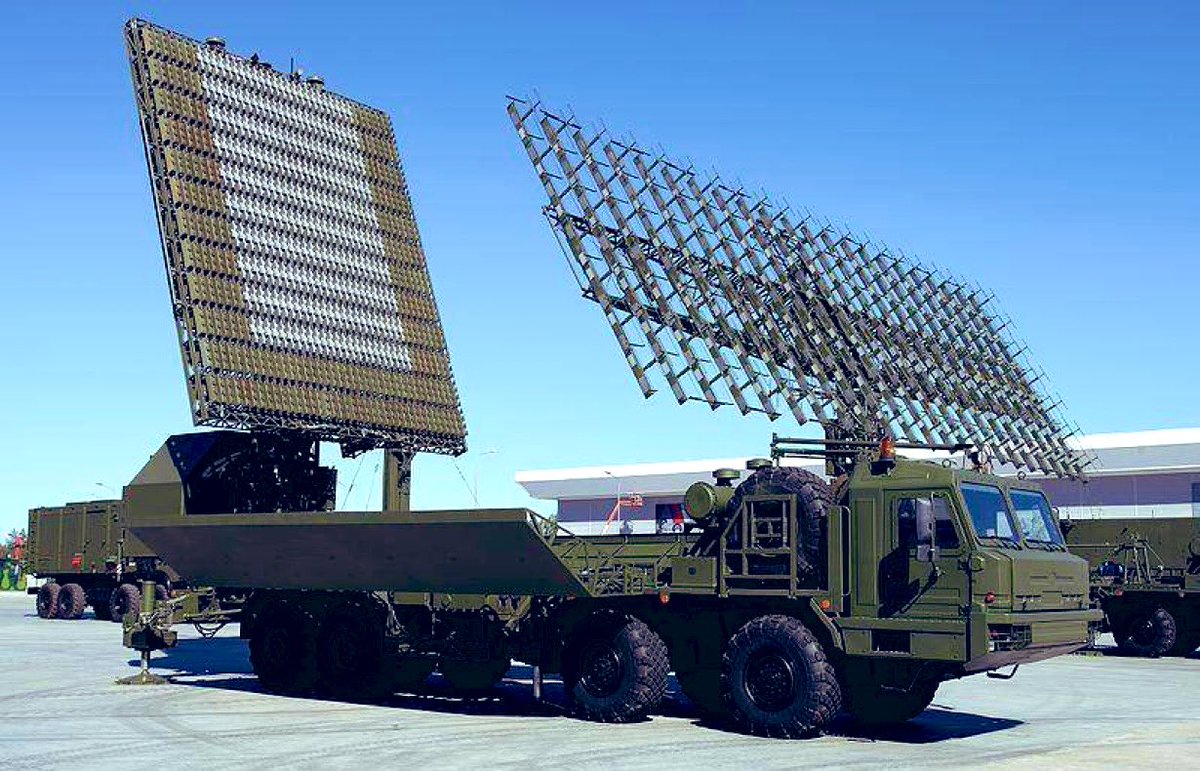 🔥💥 SBU drones destroyed the 'Nebo SVU' radar in Crimea at a cost of $100 million.

📡 On the night of May 29-30, the ruZZians lost one Nebo-SVU long-range radar detection complex. This radar station near Armyansk controlled a 380-km section of the front.