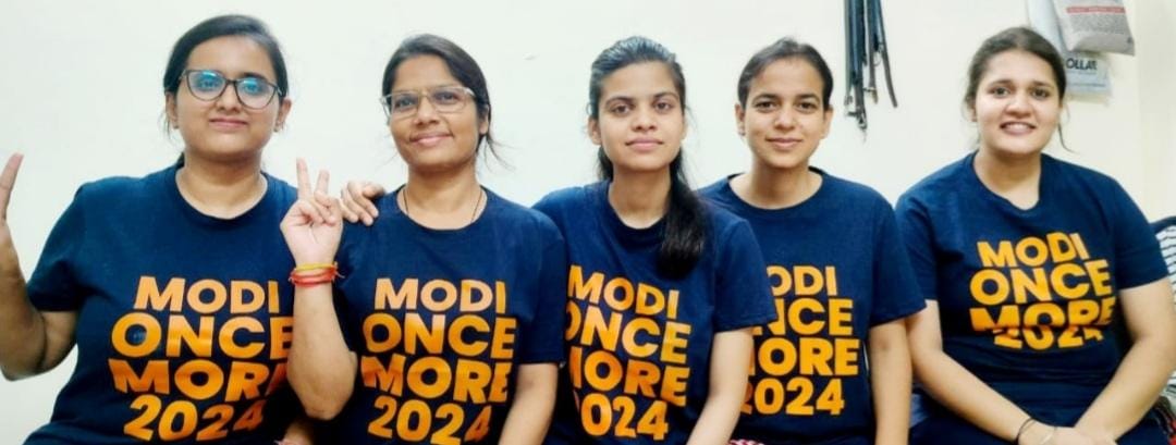 satyaitrc's tweet image. BHU Volunteers of @modioncemore 
 #ModiOnceMore