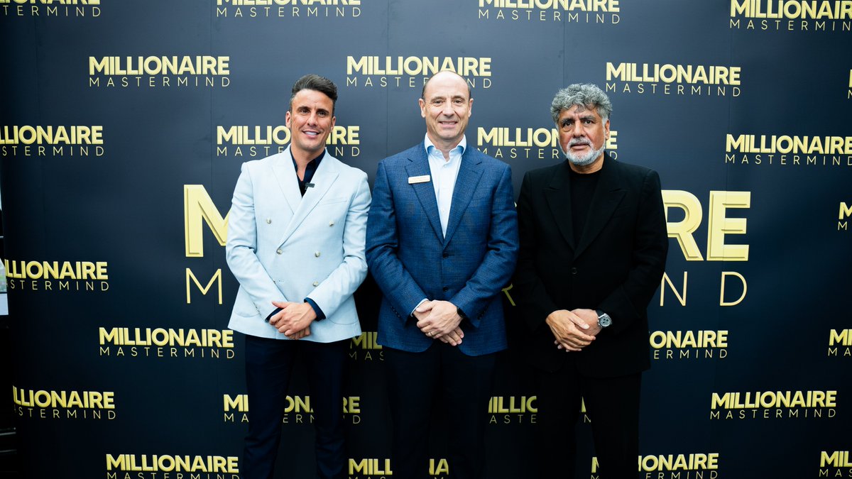 It was such an honour to be in attendance at the 2024 Millionaire Mastermind. I was able to network and meet like-minded people.

#garrettpeers #entreprenuer #millionairemastermind #millionairemindset #millionaires #ukmillionairs #gherkin #property #propertyinvesmtent