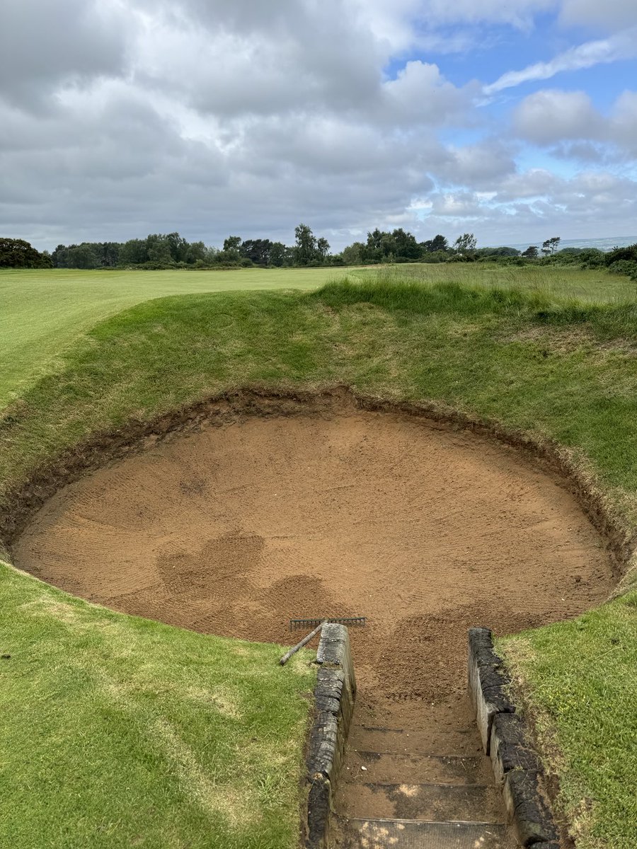 golf course enthusiast tweet media