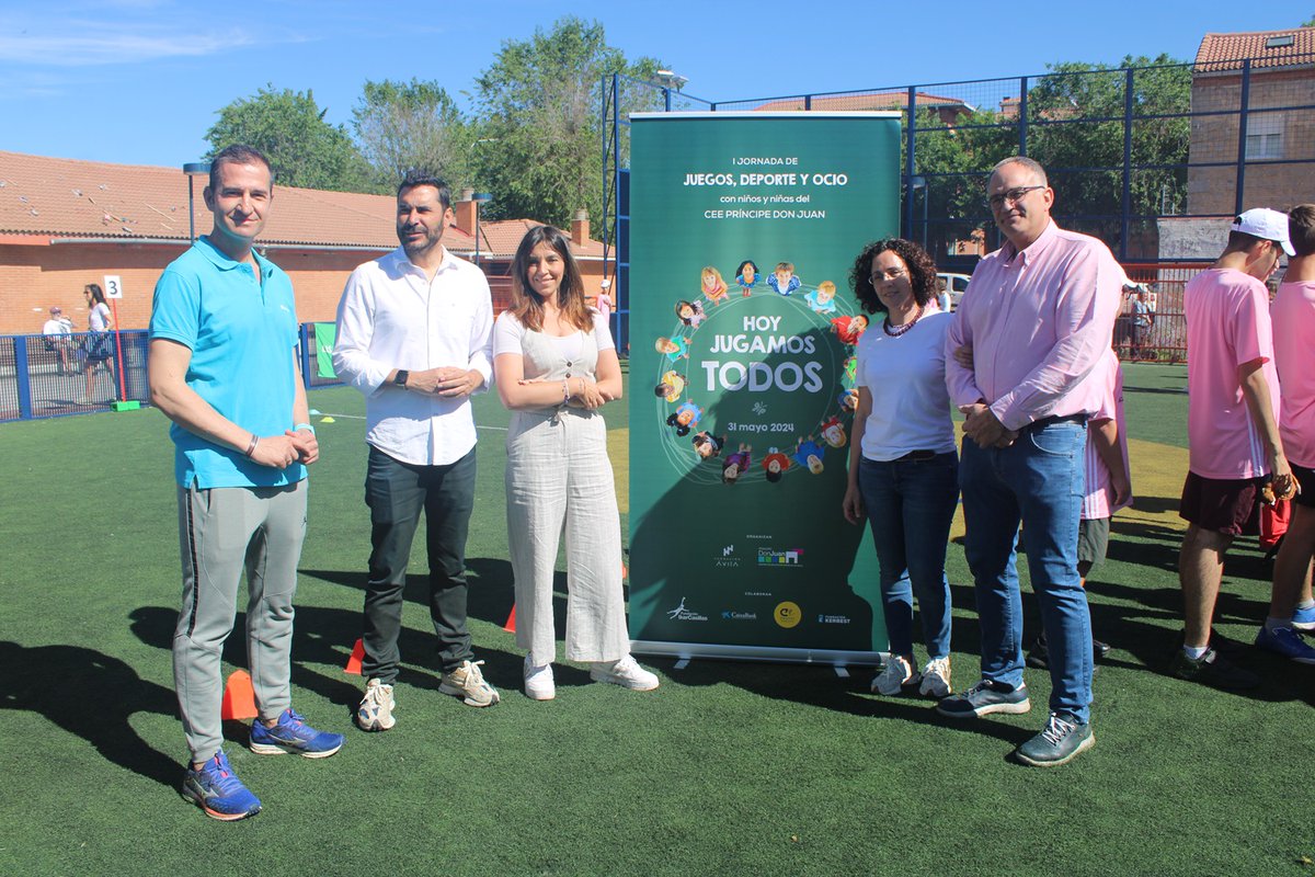 Hoy hemos disfrutado a lo grande con los chicos del <a href="/CEEPrincDonJuan/">CEE Príncipe Don Juan</a>  en la actividad 'Hoy jugamos todos', en la que buscamos un ocio integrador con la colaboración de la <a href="/FundacionIker/">Fund Iker Casillas</a>, #fundacionkerbest, <a href="/FundacionCruyff/">Johan Cruyff Foundation</a>  y <a href="/CaixaBank/">CaixaBank</a>