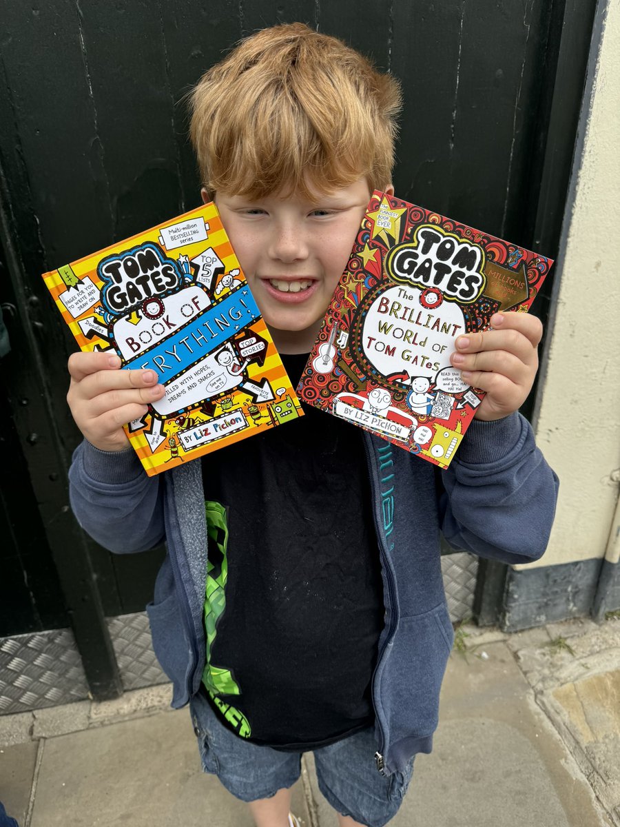 MrsGozz's tweet photo. Dedicated queuing from the @LizPichon fans in Horsham today… my and boy are happy the rain is holding off! #tomgates #books #bookaddict https://t.co/JJcw63GTRT
