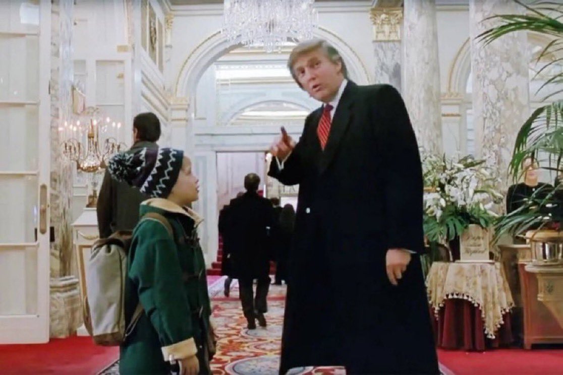 AnnaWatson22814's tweet photo. BREAKING: Donald Trump becomes the first actor from Home Alone 2 to be convicted of 34 felonies stemming from hush money payments to a porn star https://t.co/b7RQfuPzWO