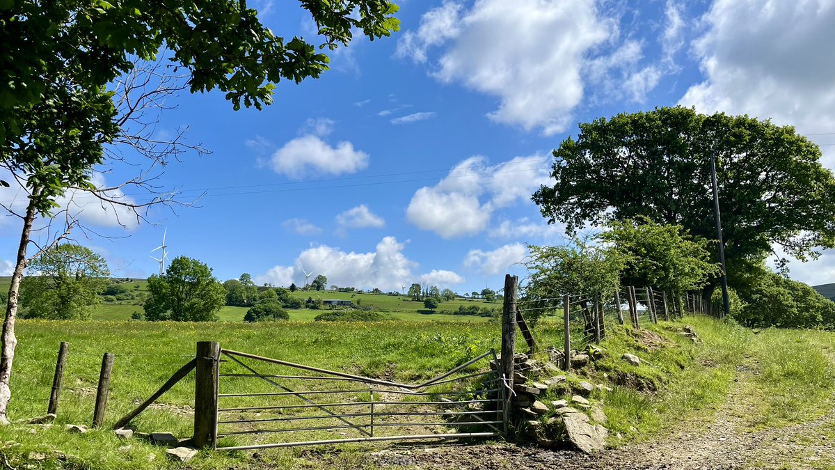 Cwmcerdinen, Abertawe @StormHour @ThePhotoHour @S4Ctywydd @DerekTheWeather @ChrisPage90