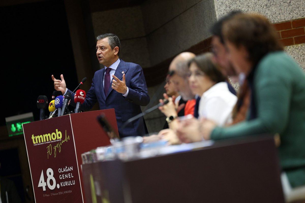 TMMOB'un 48'inci Olağan Genel Kurulu'na katıldık.

"6 Şubat depremlerinde görüldüğü gibi mühendislik, mimarlık, şehir planlama hayati önemdedir. Kamu otoritesi TMMOB'u dışlamamalıdır.

TMMOB'un ellerinden alınan tüm yetkilerini iktidarımızın ilk 100 gününde iade edeceğiz."