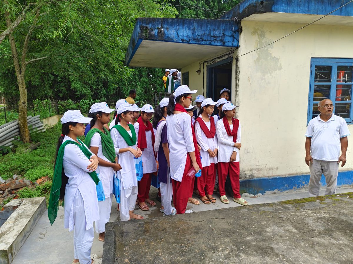 Day 2 of Jalshala program in Sivasagar District!

On 30th May, scheme visit during phase 2 of Jalshala program was held at at Netaipukhuri PWSS of Demow Block under Sivasagar District.

#Jalshala #JJMAssam #JalJeevanMission #HarGharJal #Assam