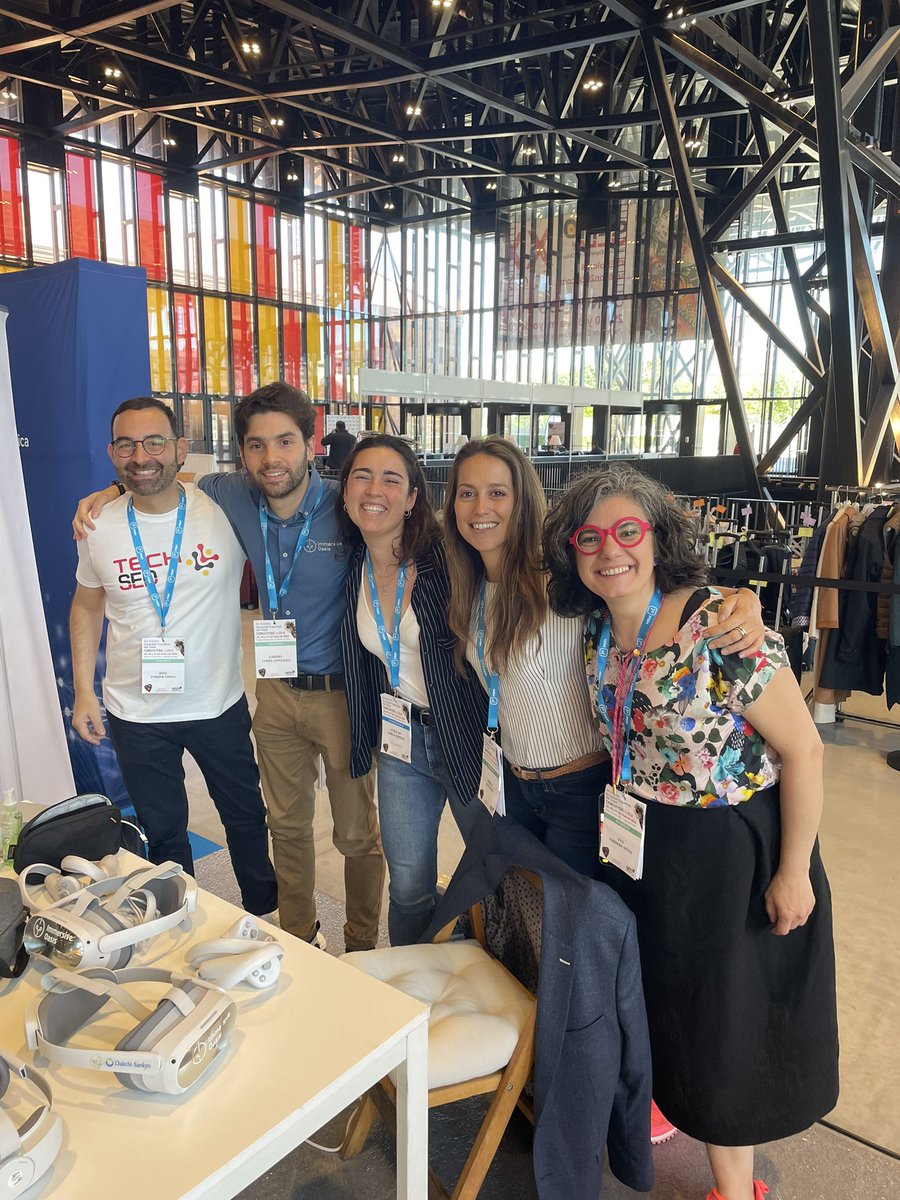 Nuria García Dopico / @lolamineco (@nuriigd) on Twitter photo Mis equipos multidisciplinares: CANCLIP-UIB, #fisiopsicobios @CarolSitges #OlgaV; y el de #sedolor24: espero trabajar juntos pronto🧠💖🤞🏻sois geniales <a href="/moralmunoz/">Jose A. Moral-Munoz</a> #jbravo <a href="/Rocio_dela_Vega/">Rocío de la Vega</a> @retrobam <a href="/MartaMatamala6/">Marta Matamala-Gomez</a> <a href="/GCerraG/">Gabriel Cerra</a> <a href="/JoseFerrerCost1/">Jose Ferrer Costa</a> #LMatesanz <a href="/cfisiomad/">CP Fisioterapeutas Madrid | #somosloquenecesitas</a> <a href="/Sedolor/">Sociedad Española del Dolor</a> #dofi24 Mis equipos multidisciplinares: CANCLIP-UIB, #fisiopsicobios @CarolSitges #OlgaV; y el de #sedolor24: espero trabajar juntos pronto🧠💖🤞🏻sois geniales <a href="/moralmunoz/">Jose A. Moral-Munoz</a> #jbravo <a href="/Rocio_dela_Vega/">Rocío de la Vega</a> @retrobam <a href="/MartaMatamala6/">Marta Matamala-Gomez</a> <a href="/GCerraG/">Gabriel Cerra</a> <a href="/JoseFerrerCost1/">Jose Ferrer Costa</a> #LMatesanz <a href="/cfisiomad/">CP Fisioterapeutas Madrid | #somosloquenecesitas</a> <a href="/Sedolor/">Sociedad Española del Dolor</a> #dofi24