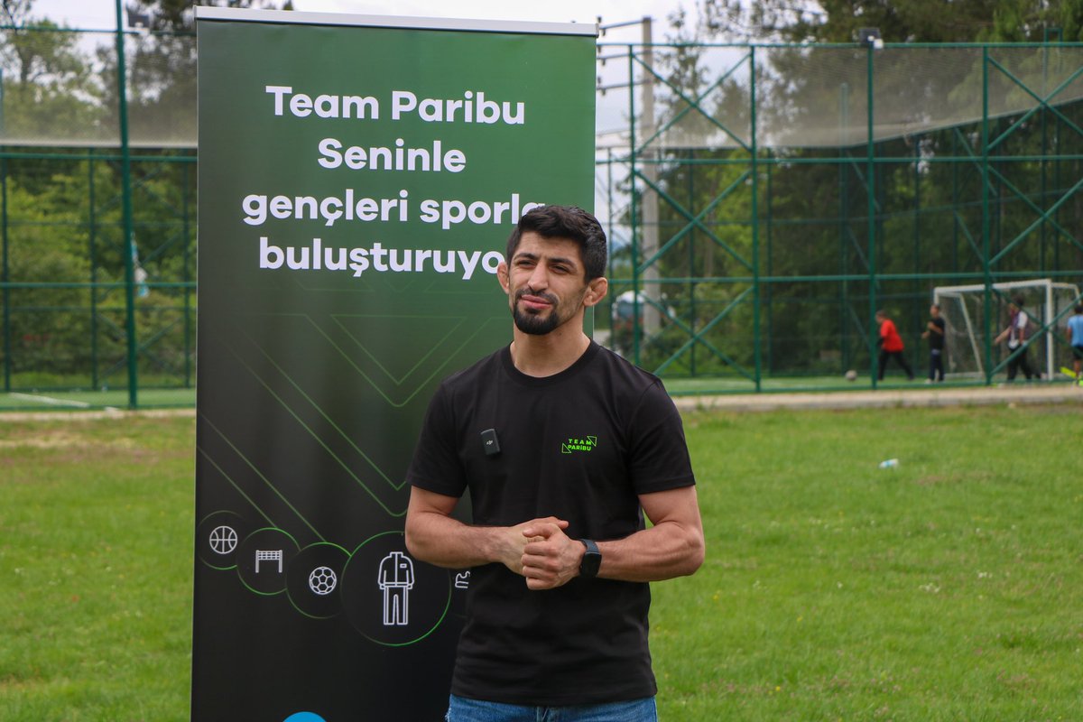 İhtiyaç Haritası iş birliğiyle, çocukların spor ekipmanı ihtiyaçlarını karşılamak için hayata geçirdiğimiz Team Paribu Seninle projesi, Türkiye’nin farklı şehirlerinde devam ediyor. 🙌

Proje kapsamında dün Ordu’daydık. 200 öğrencili Kökenli İlköğretim Okulu’na