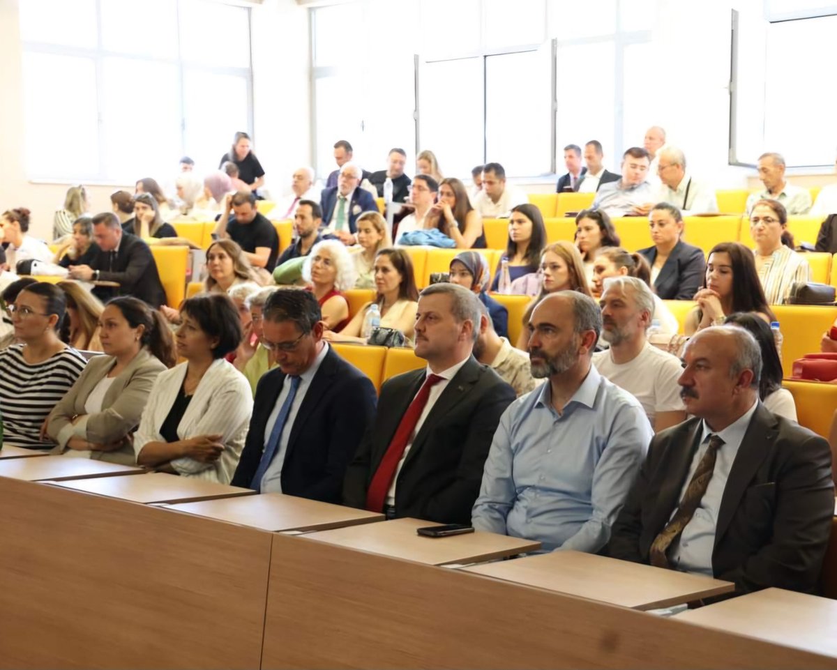 Karadağ’da Düzenlenen 10. Uluslararası Bilim Kültür ve Spor Kongresi’ne YÖKAK Genel Sekreteri Mehmet Yılmaz Katıldı. Detaylar için: yokak.gov.tr/karadag-da-duz…