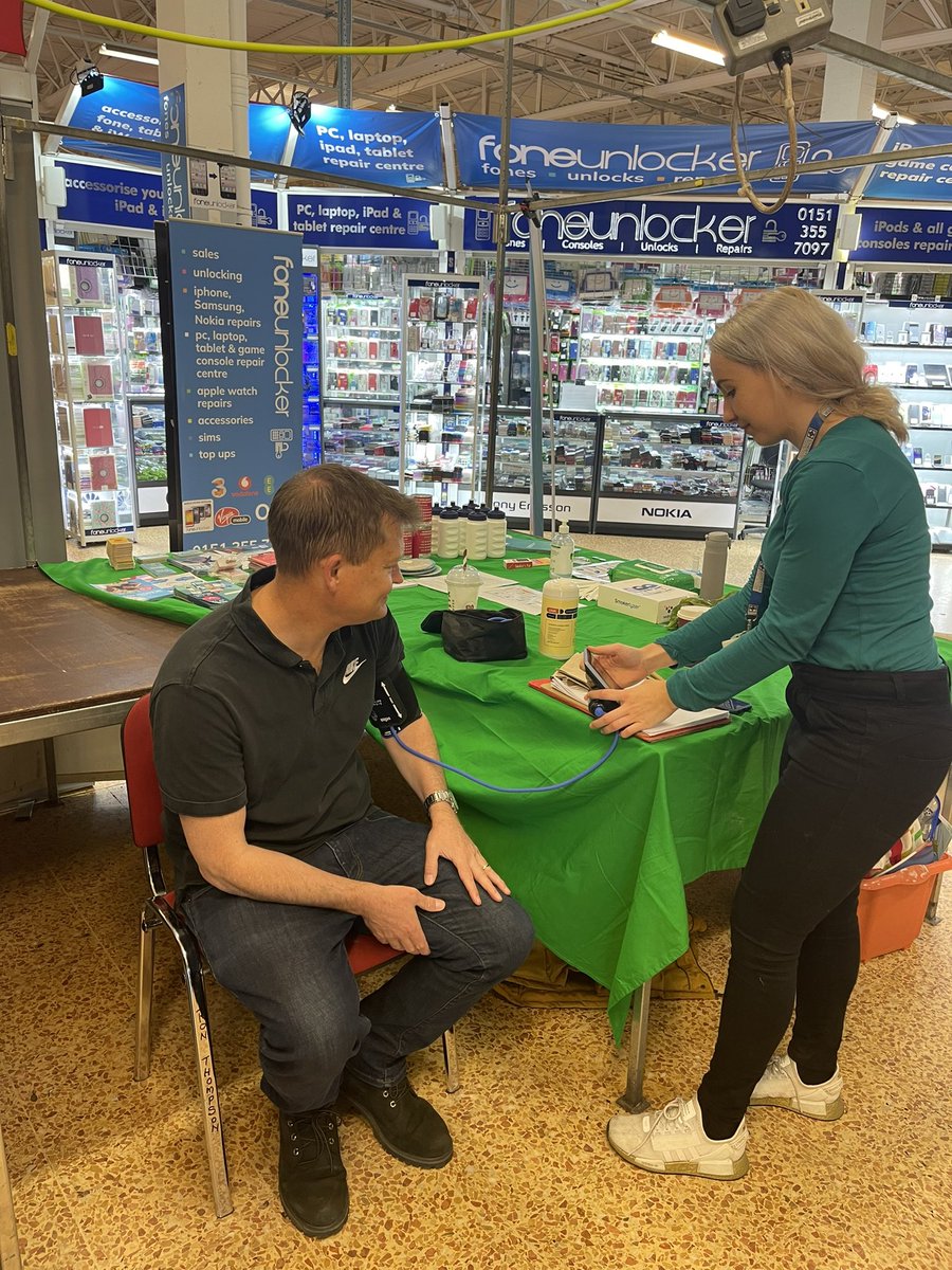 Thanks to @justinmadders for coming along to visit us at Ellesmere Port Market at our Cardiovascular health pop up! 🫀 #cardiovascularhealth #hearthealth #ellesmereport