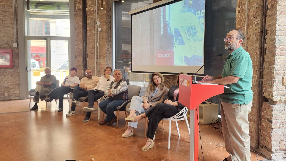 46è aniversari d'una de les principals eines que té el nostre sindicat el <a href="/gabinetjuridic/">Serveis Jurídics de CCOO de Catalunya</a> revisem el passat i ens orientem al futur per seguir sent el millor equip laboralista de Catalunya