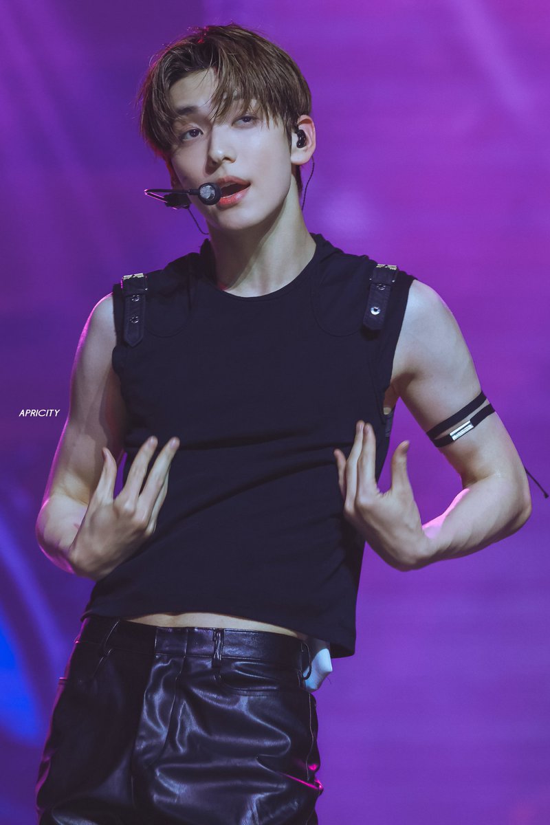 Soobin the man that you are today.

#SOOBIN #TXT #KPOPARMPIT