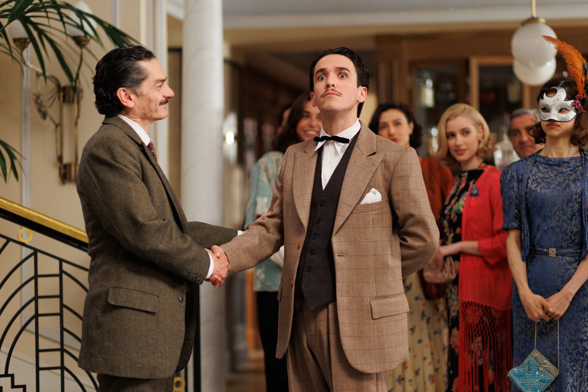 'La Moderna' (@LaModerna_tve) recibe el próximo lunes una visita muy especial, la del pintor Salvador Dalí, encarnado por el actor Pol Alberti. El 3 de junio a las 16:30 h #LaModerna en @La1_tve y @rtveplay rtve.es/n/16127849